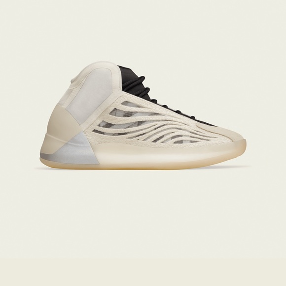 YEEZY. Just dropped !! QNTM !!! One-of-a-kind - Picture 14 of 14